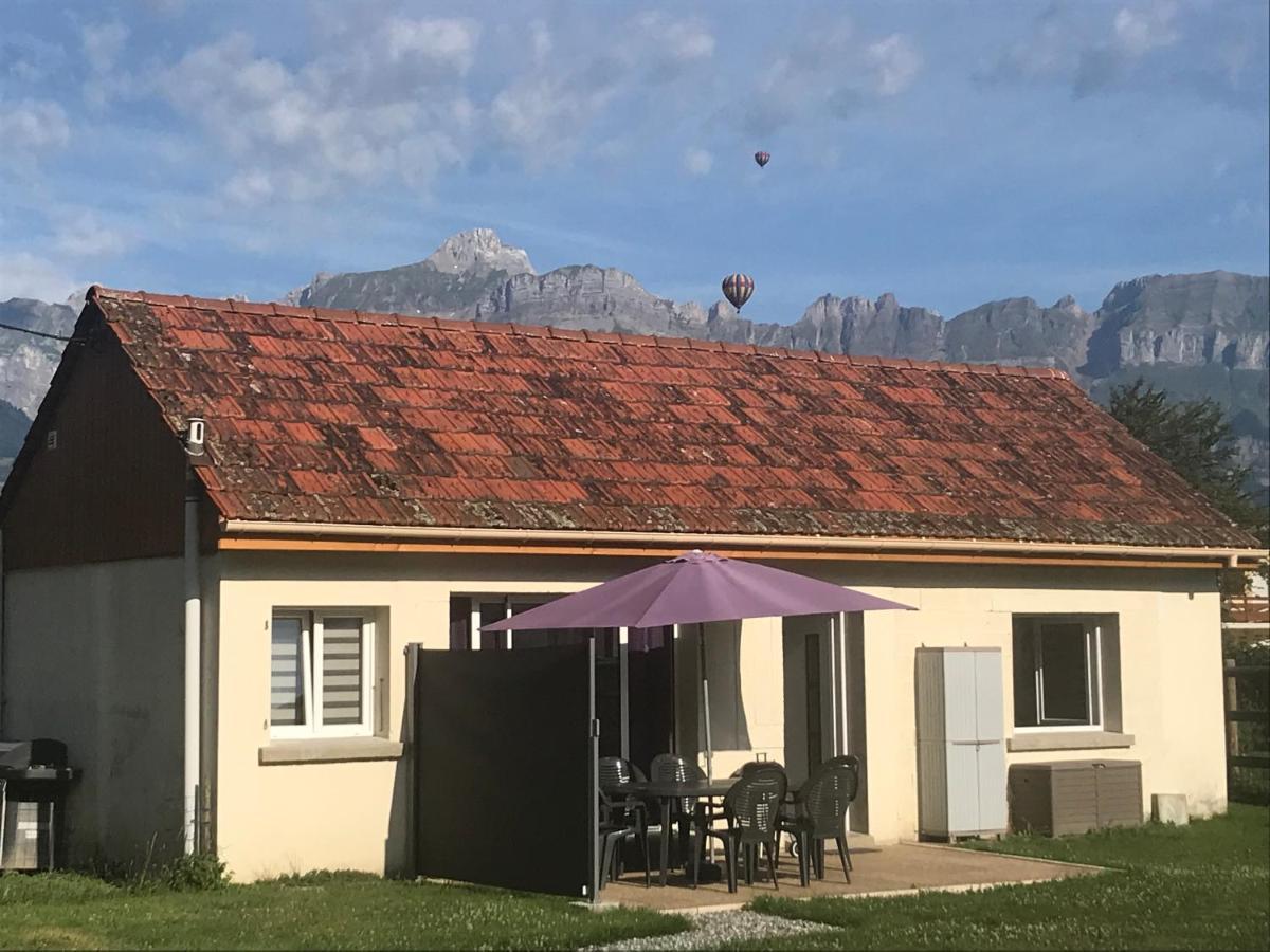 Maisonnette Entre Lac De Passy Et Montagnes Domancy Zewnętrze zdjęcie